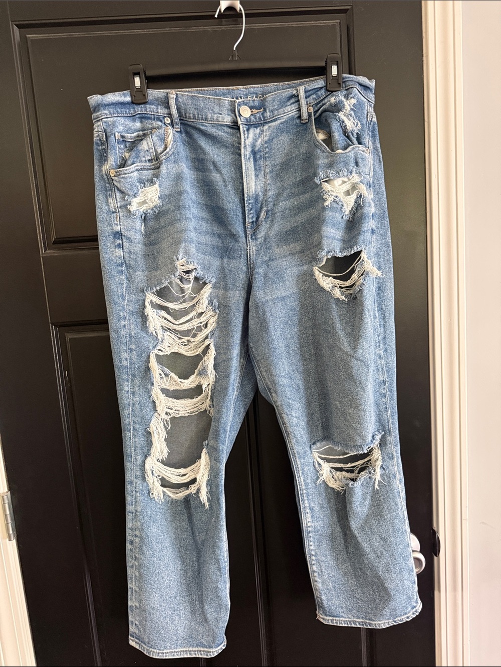 American Eagle Outfitters Distressed Light Blue Boyfriend Jeans